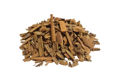 Broken and Clean Indonesian cassia cinnamon
